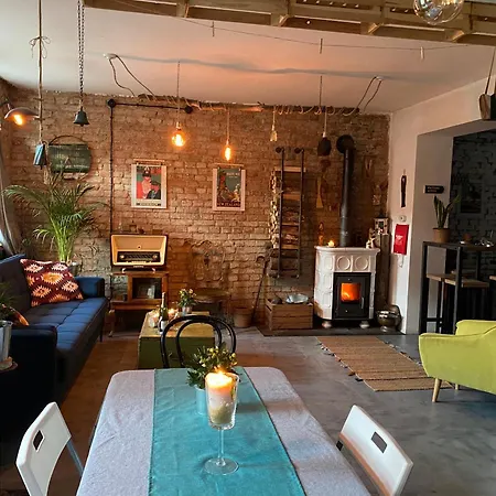 Lofthouse Maciejoki דירה *